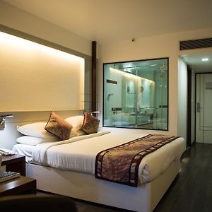 Grande Room Only